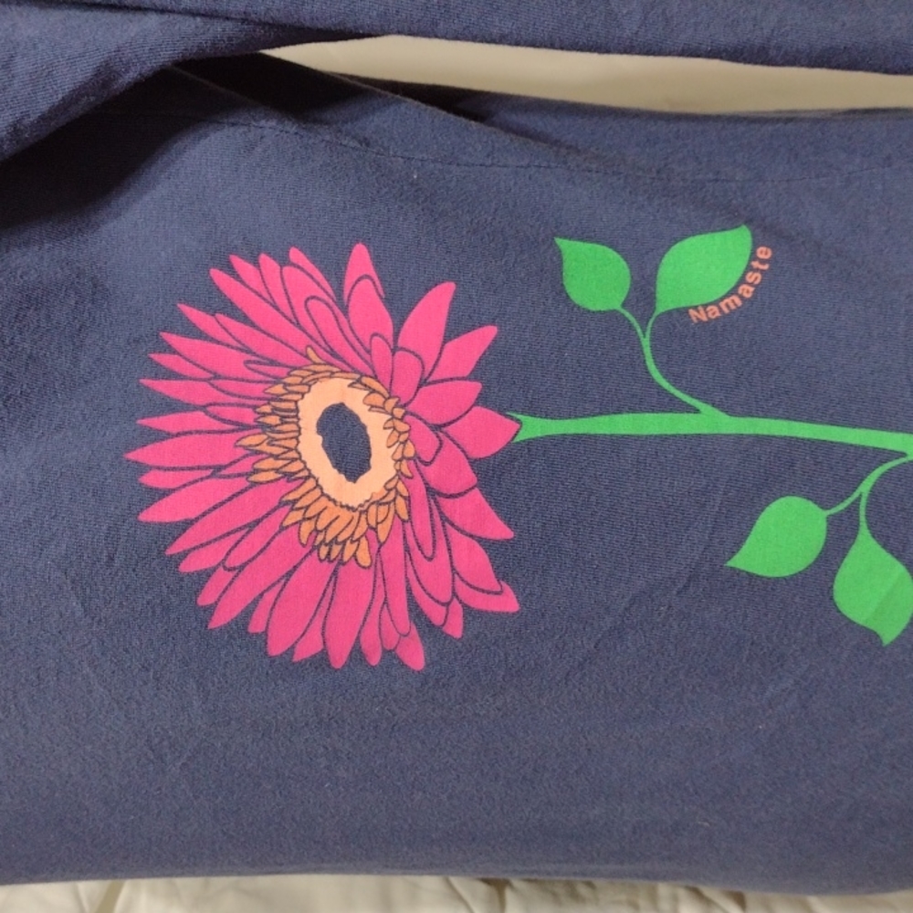 Beautiful blue Life is Good  crusher tee, sz XS - Picture 4 of 12